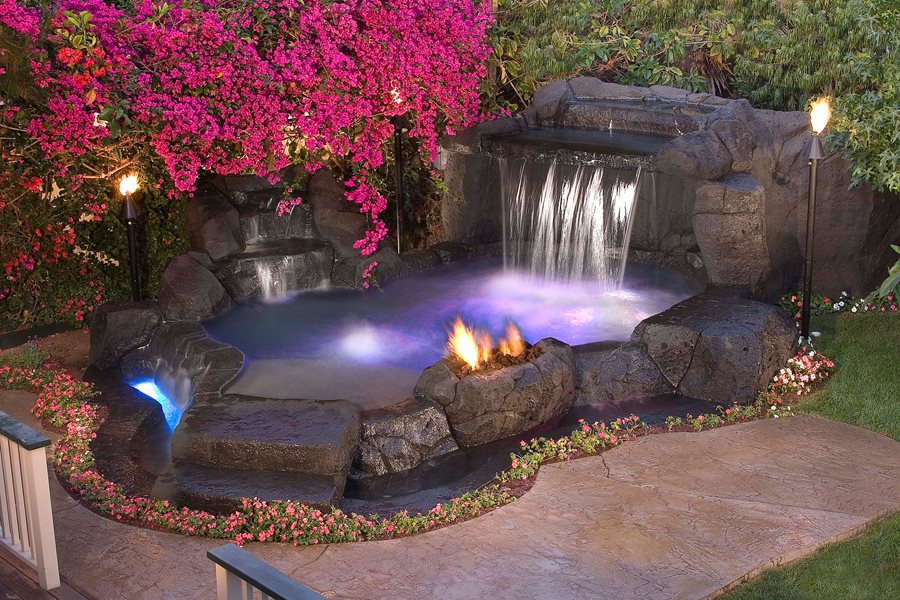 800 gallon inground spa